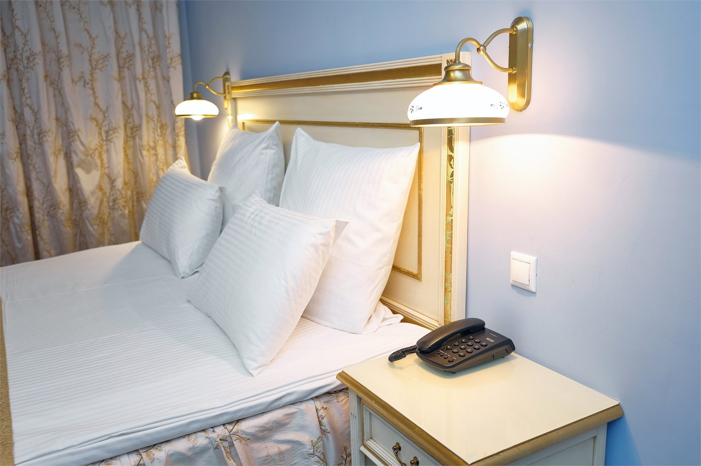 Люкс с балконом - фото 13