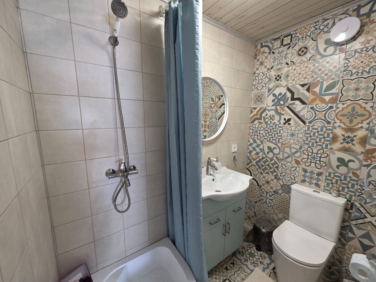 №5. 4-х местный номер с удобствами в номере (3 этаж) - фото 3