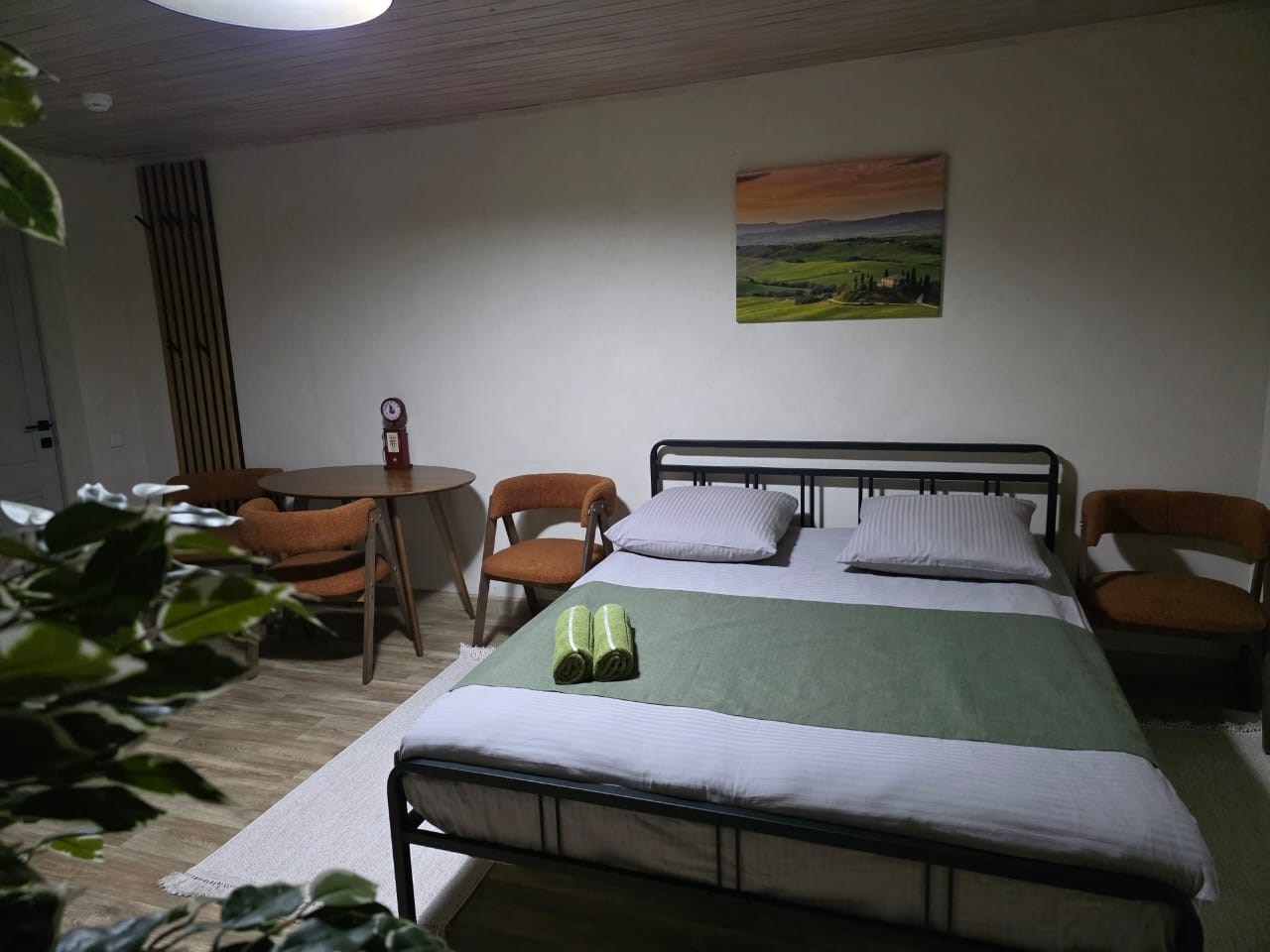 №2. 4-х местный номер с удобствами в номере (2 этаж) - фото 4